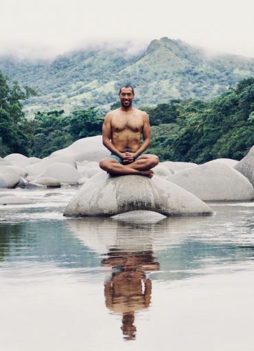 Edwin Davis, Casco Yoga Panama, Yoga Studio. Casco Viejo. Panama City, Panama. Yoga Panama. Ashtanga yoga panama. Vinyasa yoga panama. clases de yoga en panama. Casco Antiguo Panama. boutique yoga studio