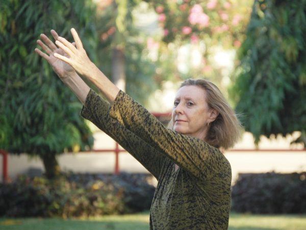 Brenda Lyons, Casco Yoga Panama, Yoga Studio. Casco Viejo. Panama City, Panama. Yoga Panama. hot yoga panama. Vinyasa yoga panama. clases de yoga en panama. Yin yoga Panama, restorative yoga panama, pilates panama, meditation Panama, Casco Antiguo Panama. boutique yoga studio, mindfulness Panama