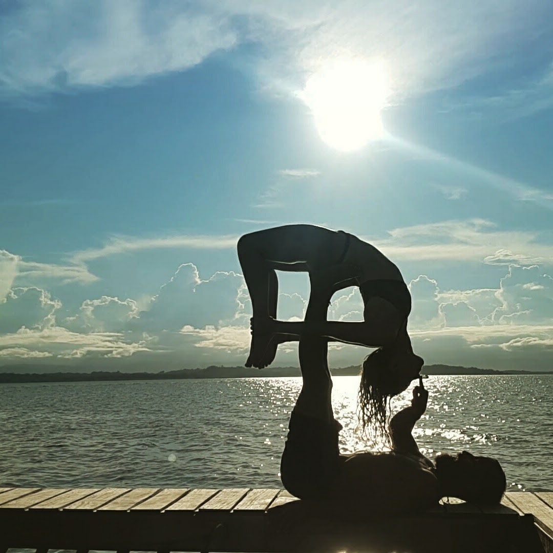 Partner Inversions at Casco Yoga Panama. Acro Yoga Panama. Yoga Panama. Casco Viejo, Casco Antiguo Panama. Diego Barbato. Yoga Workshop panama City. clases de yoga en panama