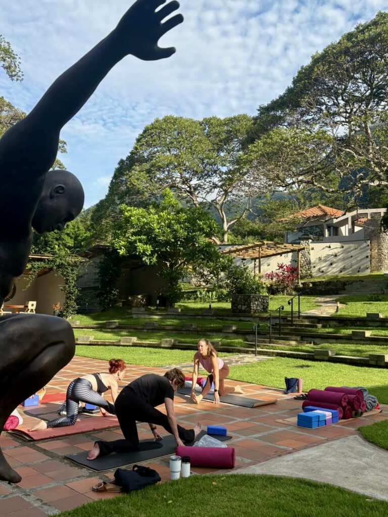 Yoga retreat panama 2026